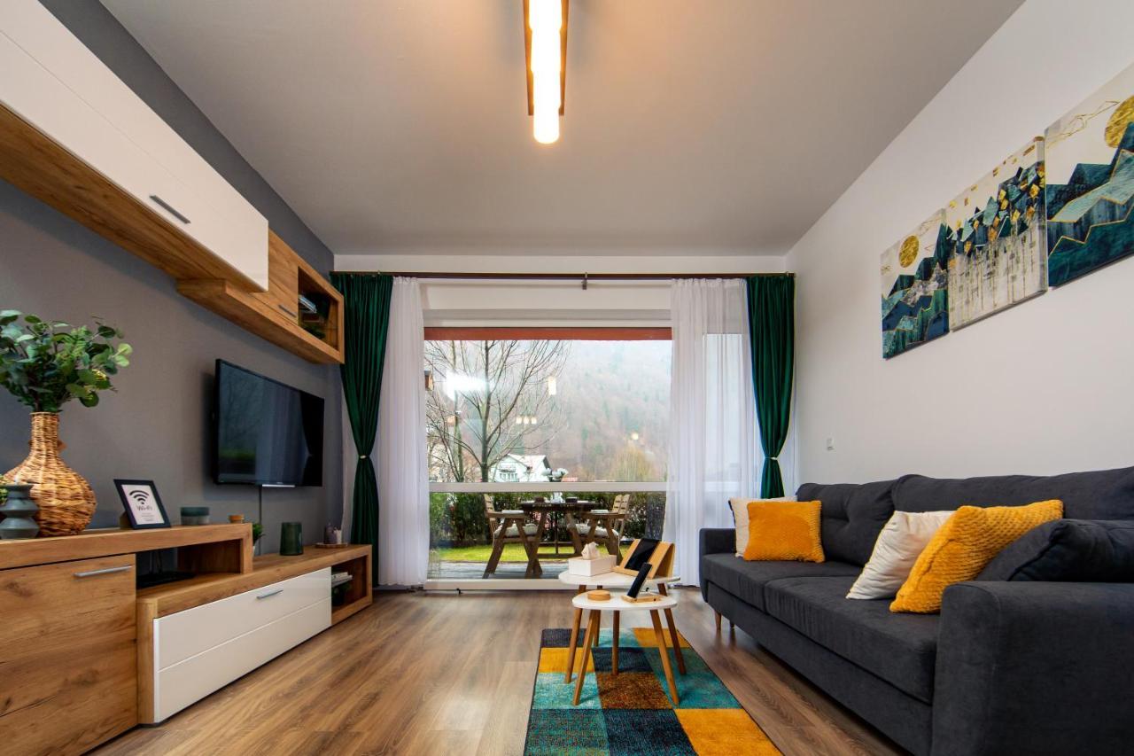Home & Garden With Stunning View Sinaia Bagian luar foto